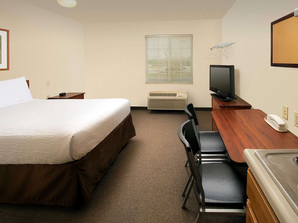 Woodspring Suites Fort Wayne Habitación foto